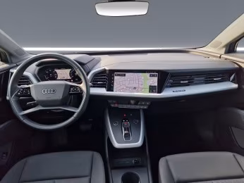 40 AHK NAVI+ LED SHZ Virtual STHZG 19"