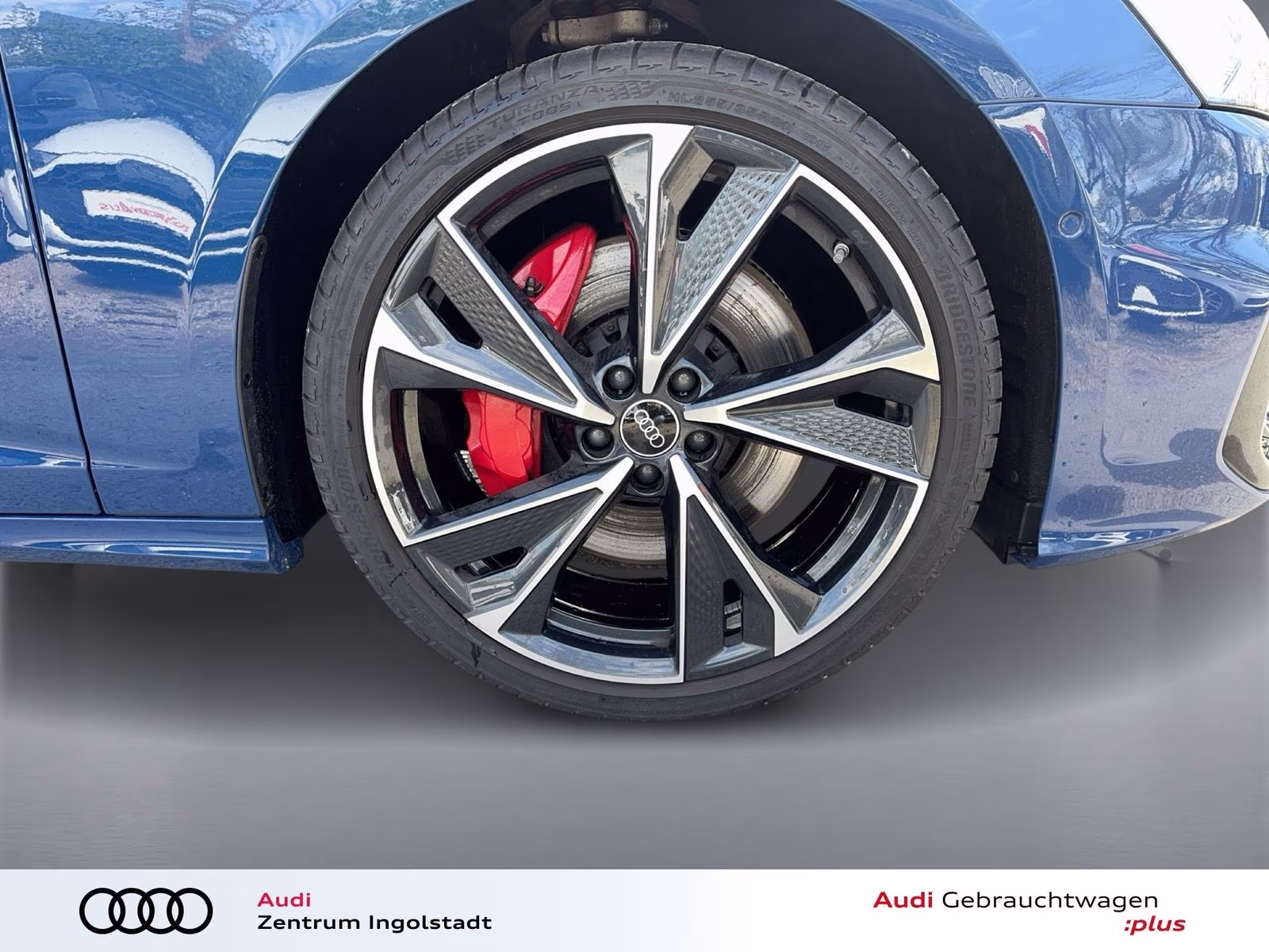 Avant 55 TFSI e qu S line AHK Massage B&amp;O 21"