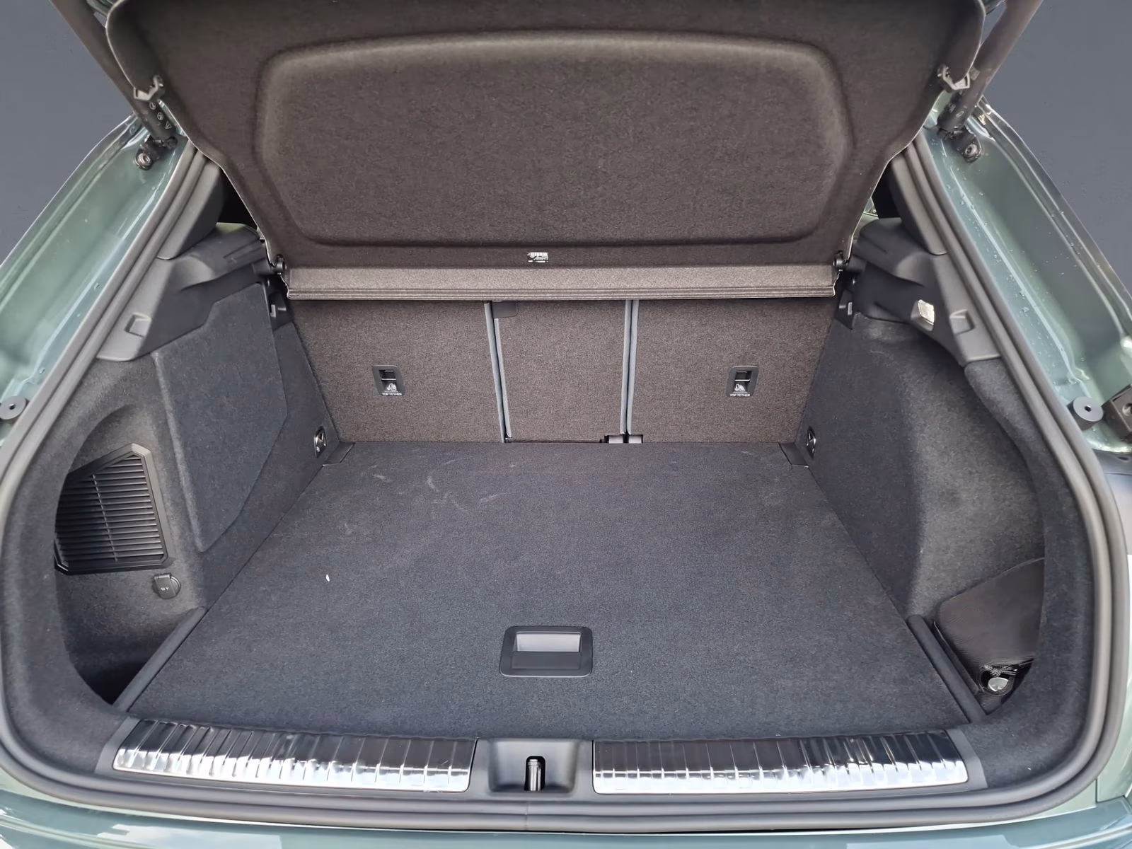 e-hybrid Tech pro PANO MATRIX HuD SONOS 360°