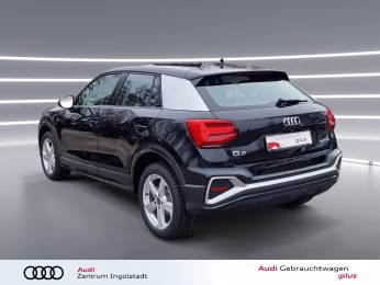 Audi Q2 35 TFSI S line AHK MATRIX KAMERA PDC+ SHZ 17"