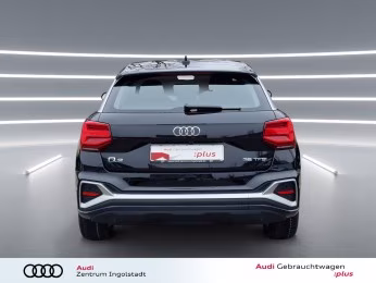 Audi Q2 35 TFSI S line AHK MATRIX KAMERA PDC+ SHZ 17"