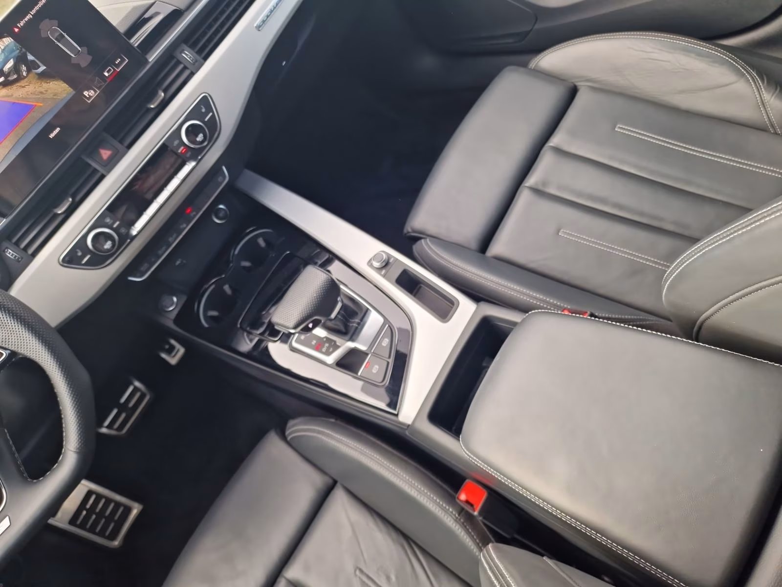 Avant 50 TDI qu S line competition MATRIX AHK