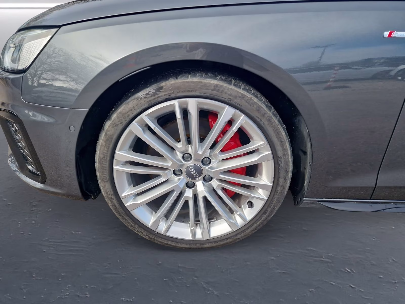 Avant 50 TDI qu S line competition MATRIX AHK