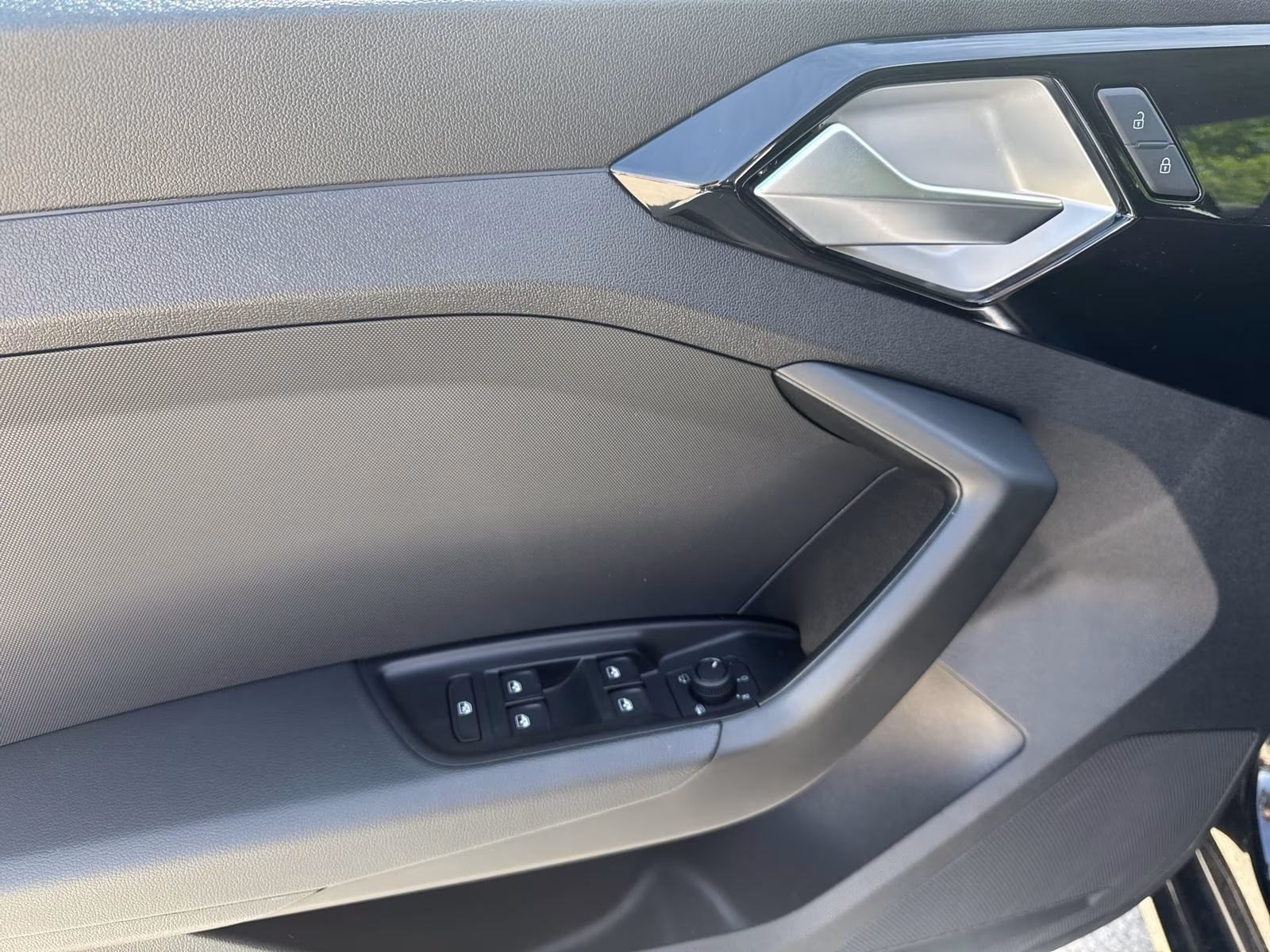 Sportback 30 TFSI Optik-schw.+ NAVI+ advanced
