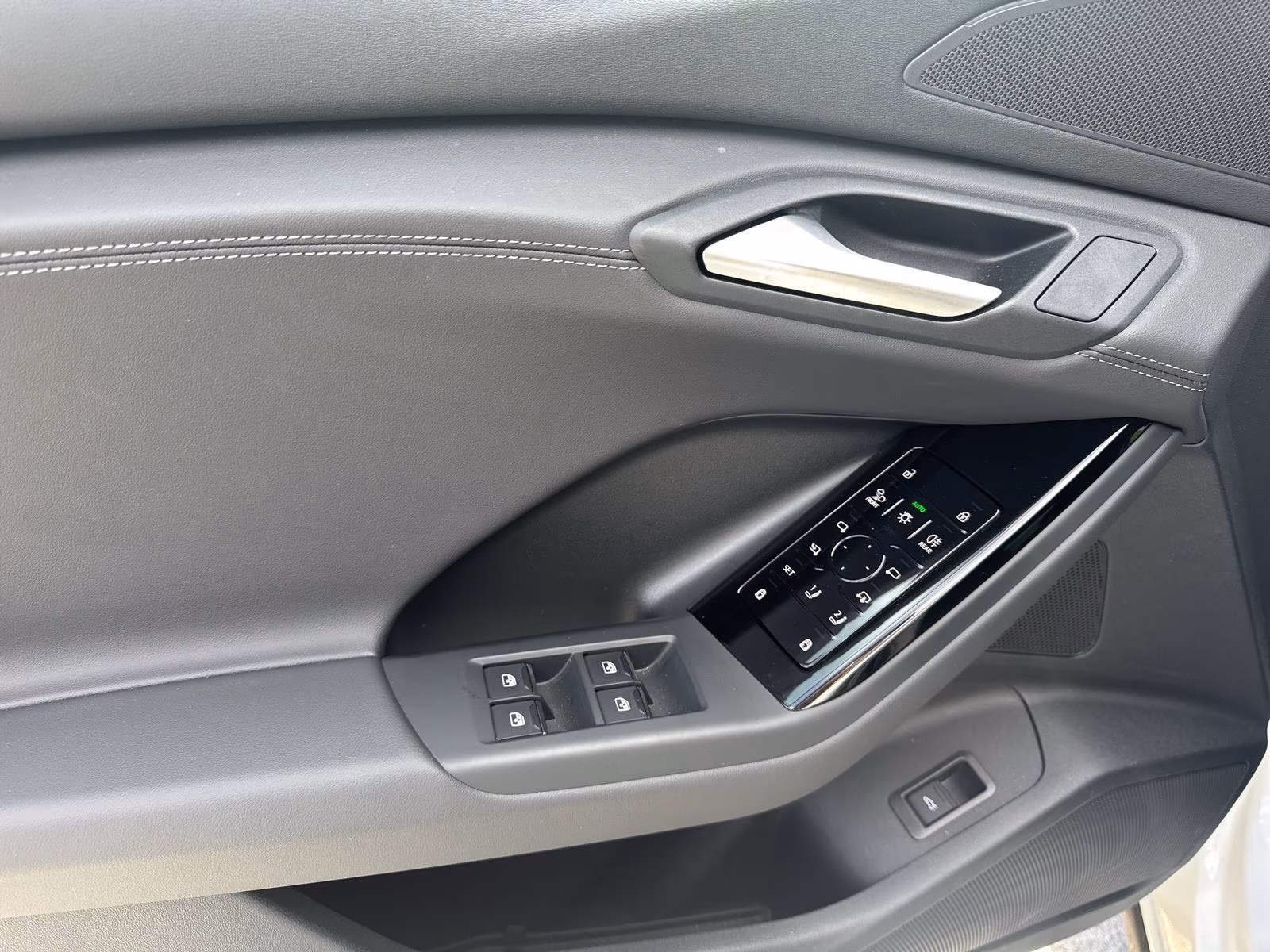 Audi Q6 e-tron qu S line Tech+ MATRIX AHK ACC MEMORY