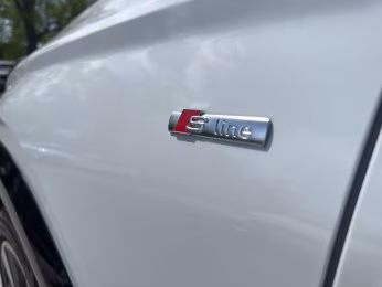 Audi Q6 e-tron qu S line Tech+ MATRIX AHK ACC MEMORY