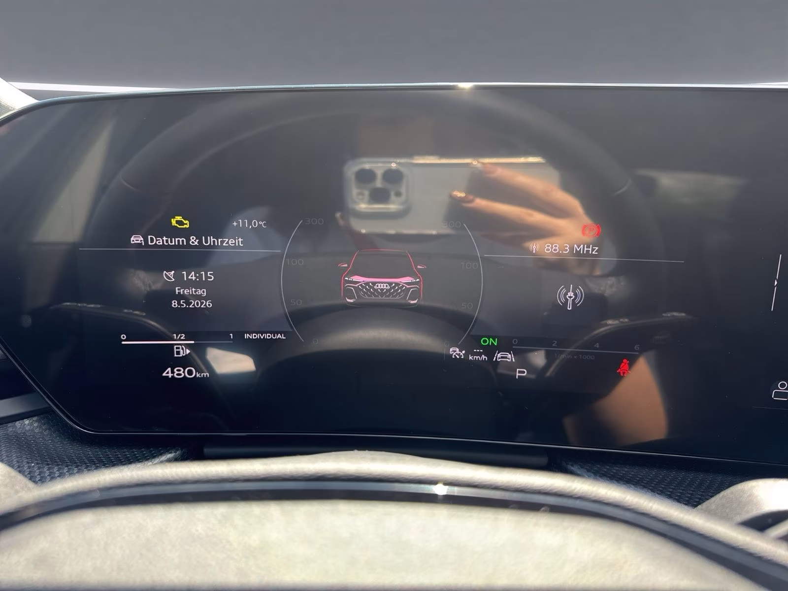 TDI qu AHK PANO Kamera LED NAVI+ ACC PDC 19"