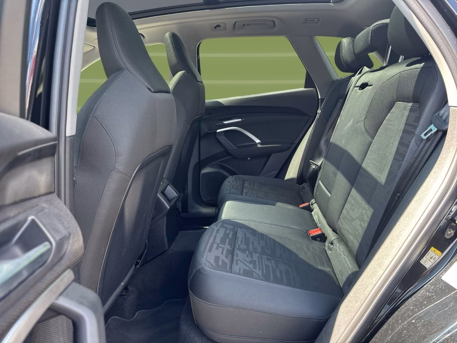 TDI qu AHK PANO Kamera LED NAVI+ ACC PDC 19"