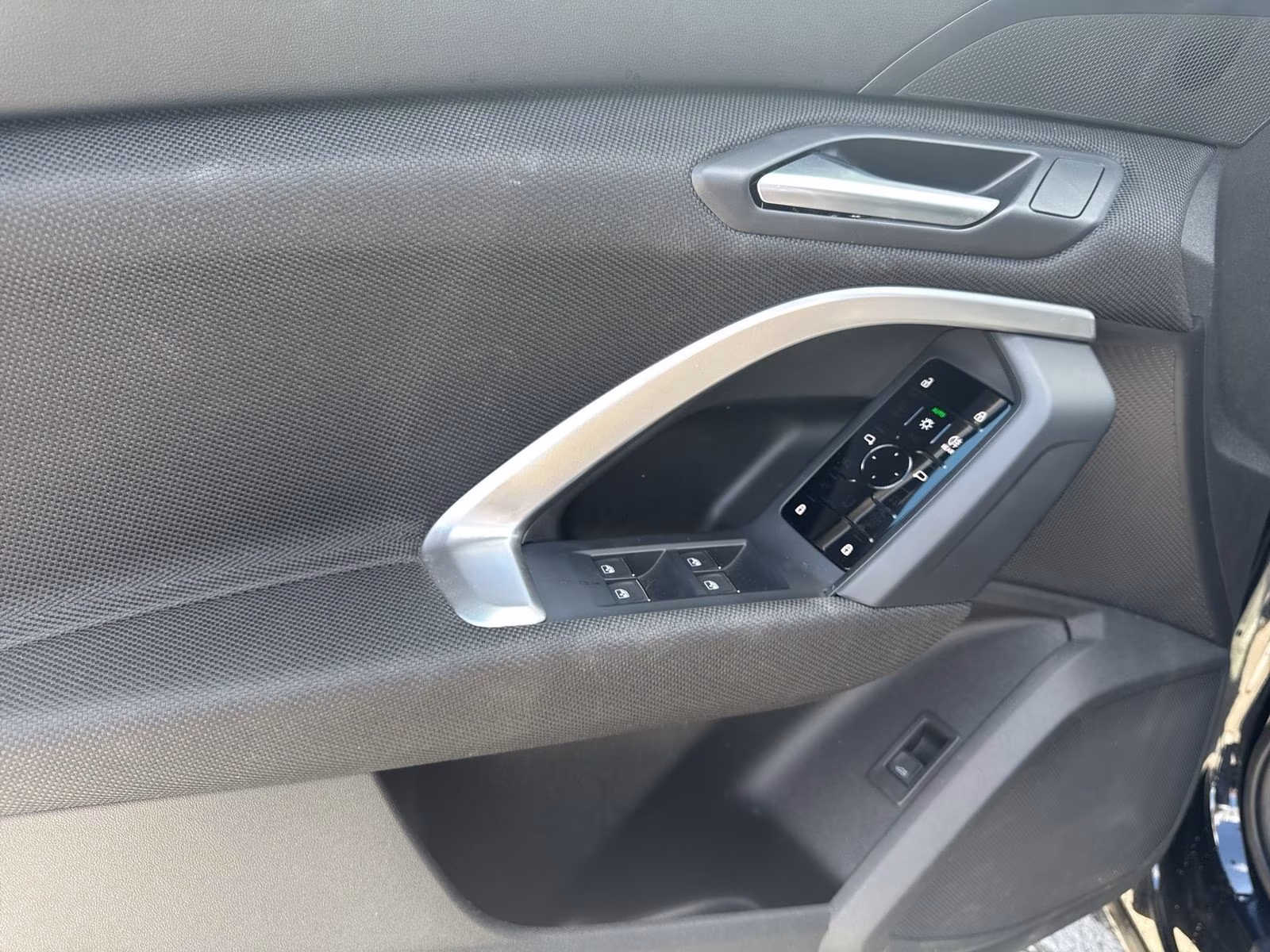 TDI qu AHK PANO Kamera LED NAVI+ ACC PDC 19"