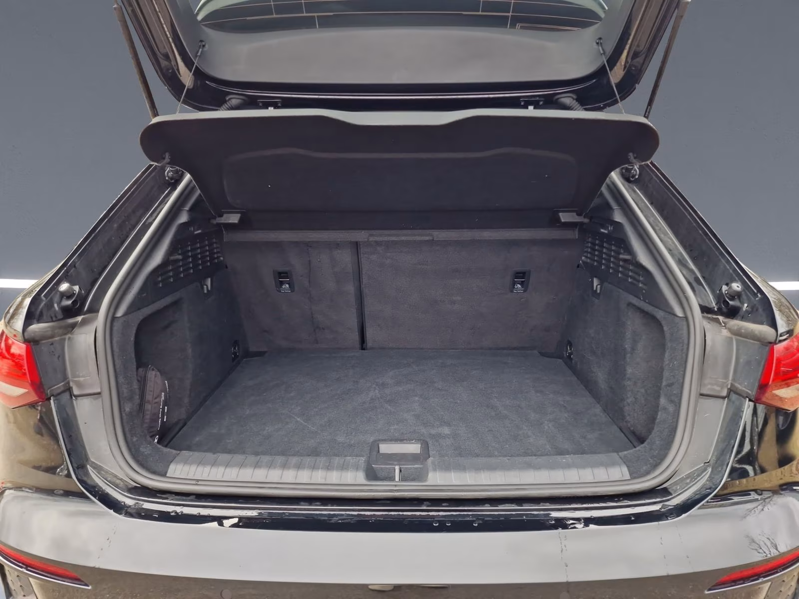 Sportback 40 TFSI e S line PDC+ NAVI+ S-Sitze