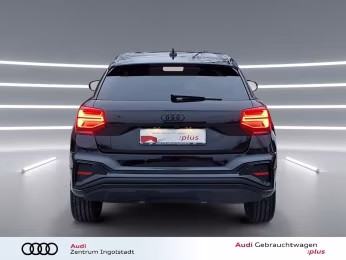 Audi Q2 35 TDI S line MATRIX KAMERA AHK ACC SHZ 18"
