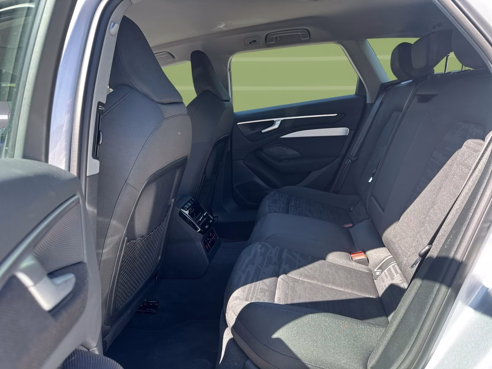 Audi A6 Avant TDI qu Tech+ MATRIX AHK 360° ACC MEMORY