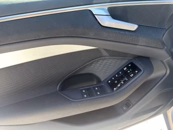 Audi A6 Avant TDI qu Tech+ MATRIX AHK 360° ACC MEMORY