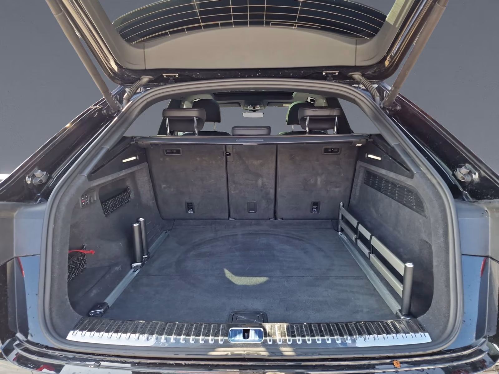 55 TFSI qu S line MATRIX PANO Luft AHK B&amp;O