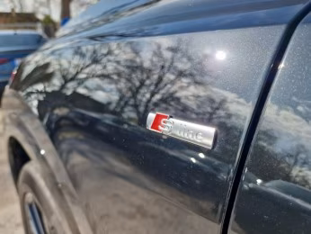 55 TFSI qu S line MATRIX PANO Luft AHK B&amp;O