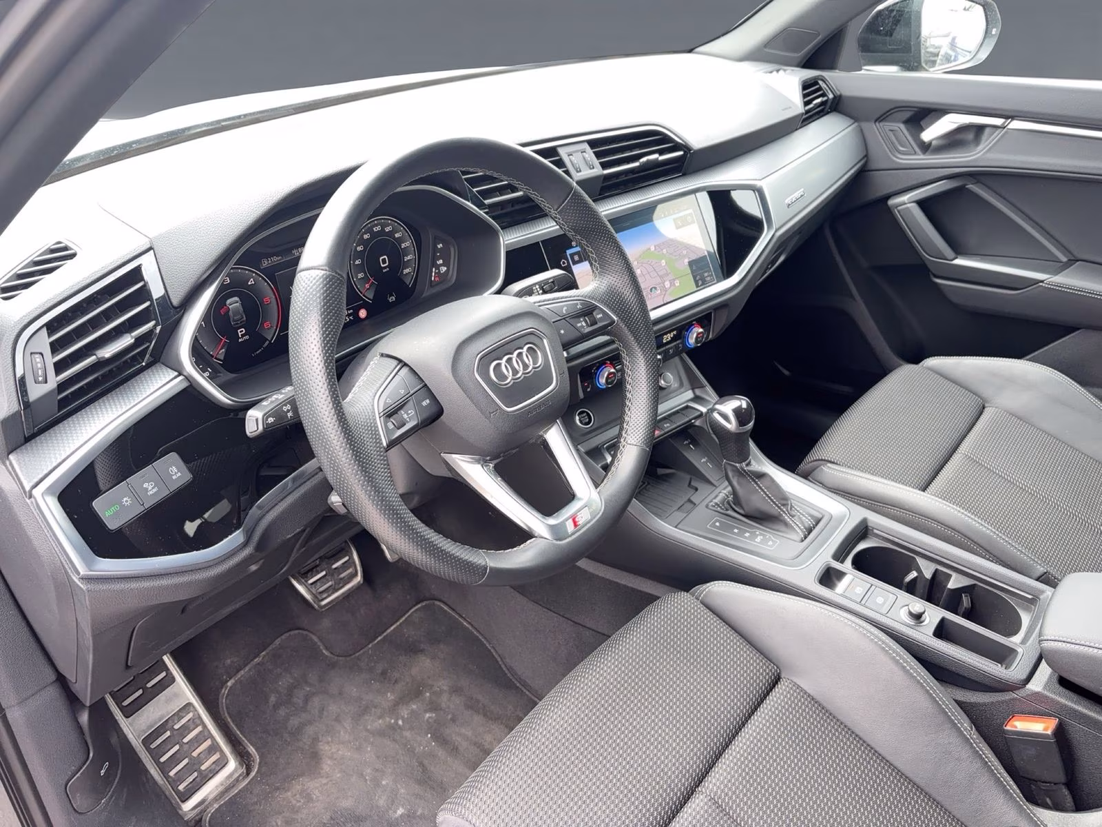 40 TDI qu S line LED AHK KAM ACC Optik-schw.+