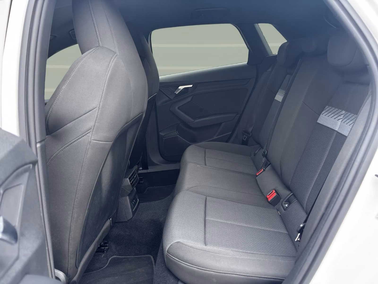 Sportback 45 TFSI e S line NAVI+ SHZ Virtual