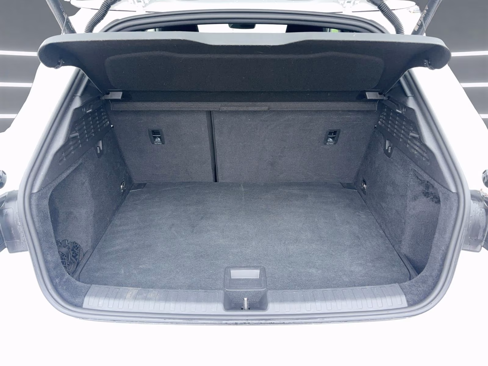 Sportback 45 TFSI e S line NAVI+ SHZ Virtual