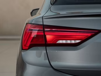 Sportback 40 TDI qu S line LED Kamera ACC 18"