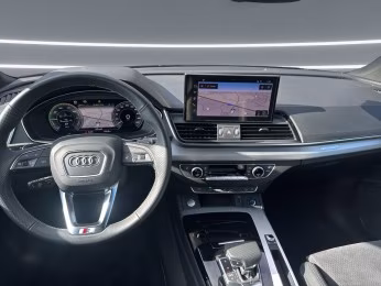 Audi Q5 55 TFSI e qu S line MATRIX AHK PANO 360° 21"