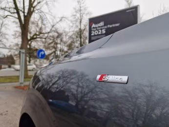 SUV TDI S line AHK S-Sitze LED Parkassist ACC