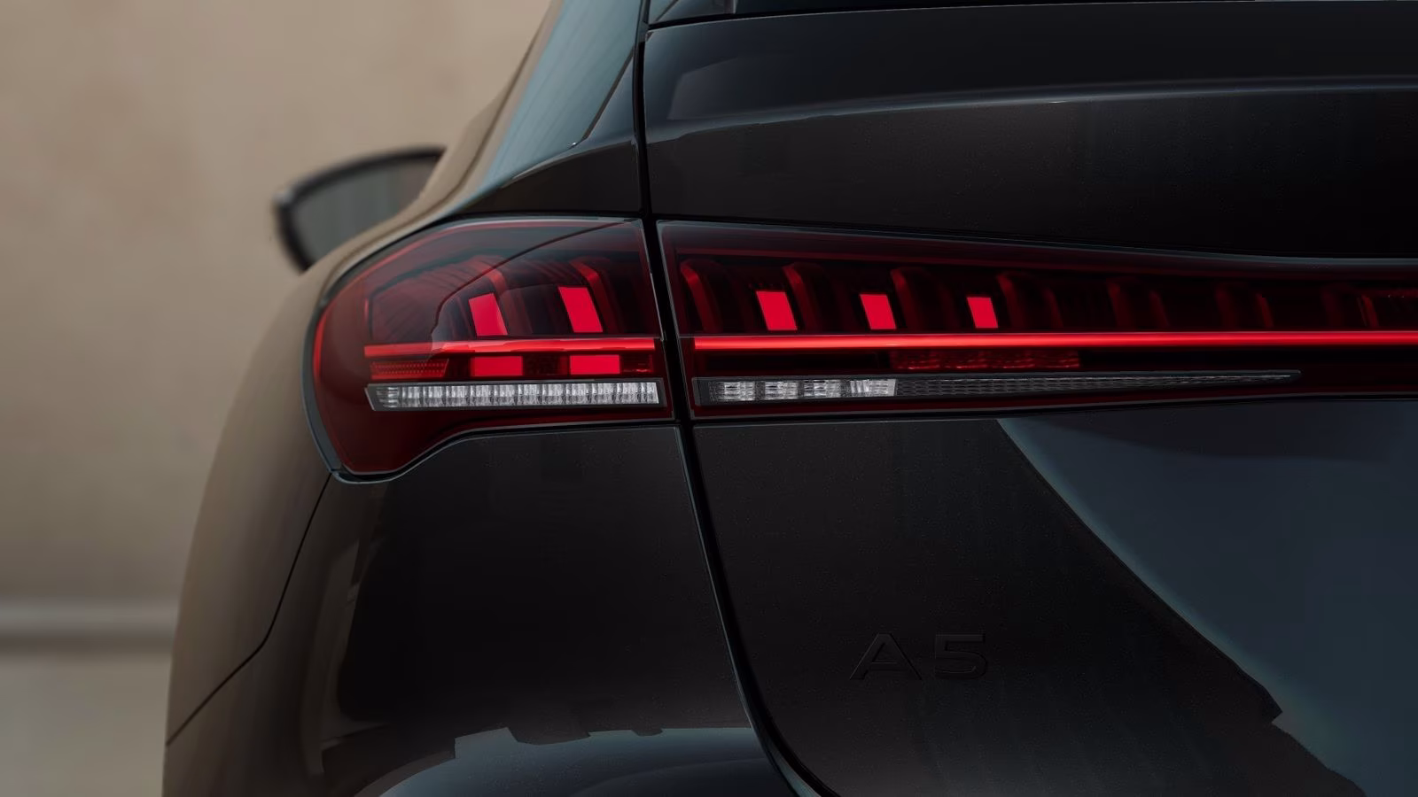 Avant e-hybrid qu LED KAMERA AHK ACC PDC+ 19"