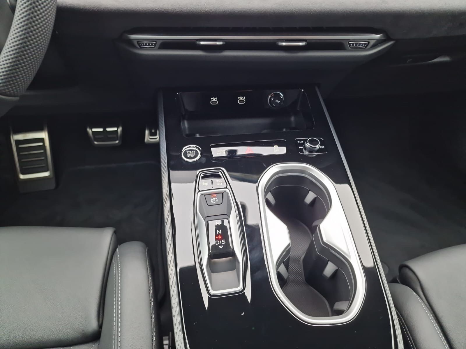 Audi A6 Avant TDI edition one qu Tech+ MATRIX 360°