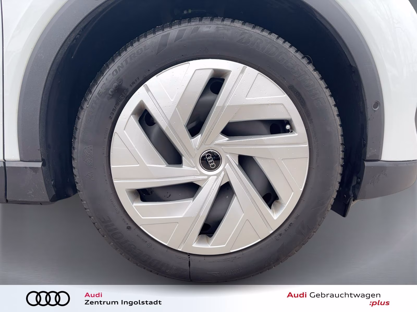 40 LED Kam ACC PDC+ STHZG Virtual 19"