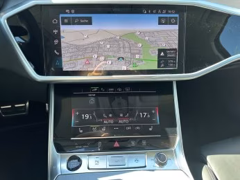 Avant 55 TFSI e qu S line HD-MATRIX Pano AHK