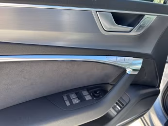 Avant 55 TFSI e qu S line HD-MATRIX Pano AHK