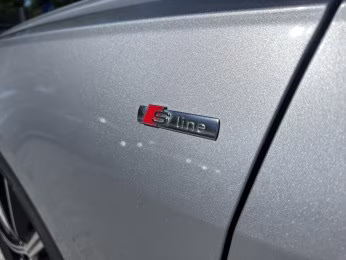 Avant 55 TFSI e qu S line HD-MATRIX Pano AHK