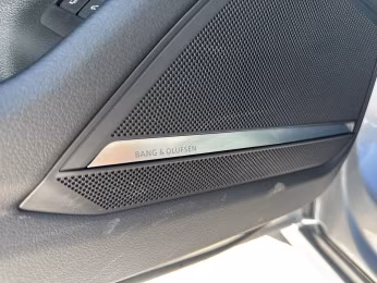 Avant 55 TFSI e qu S line HD-MATRIX Pano AHK