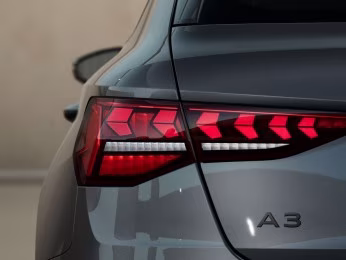 Sportback 45 TFSI e S line LED AHK 360° SONOS