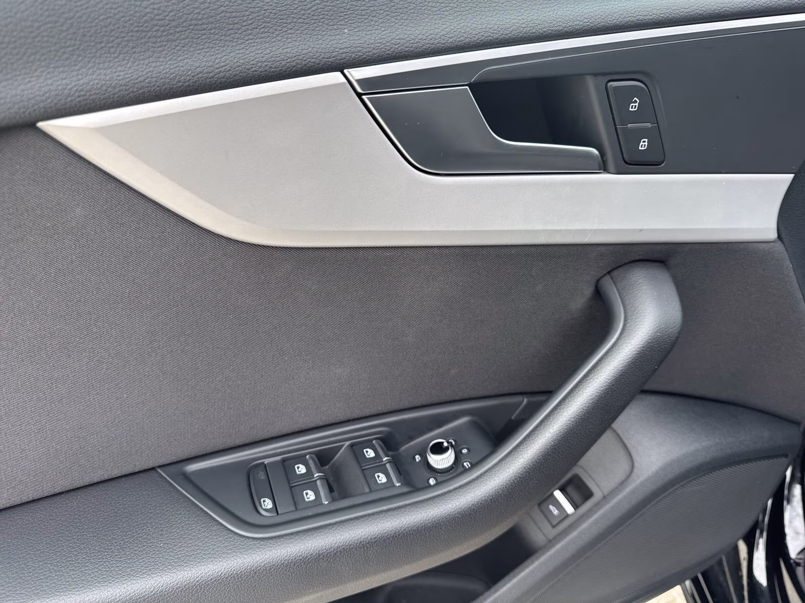 Avant 40 TDI advanced LED AHK KAMERA PDC NAVI