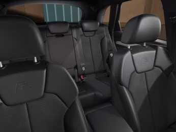 55 TFSI e qu S line MATRIX AHK PANO 360° ACC