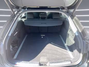 Audi A6 Avant TDI qu Tech+ MATRIX Pano AHK 360° ACC