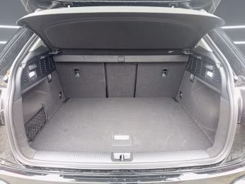 Audi Q2 40 TFSI qu advanced KAMERA ACC PDC Optik-schw