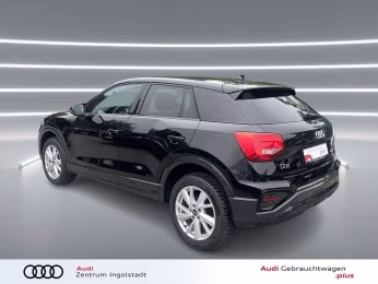 Audi Q2 40 TFSI qu advanced KAMERA ACC PDC Optik-schw
