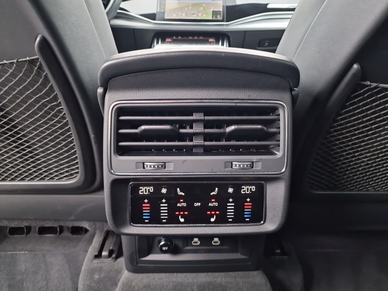 Audi SQ8 TFSI qu Luft HD-MATRIX AHK Pano HuD S-Sitze