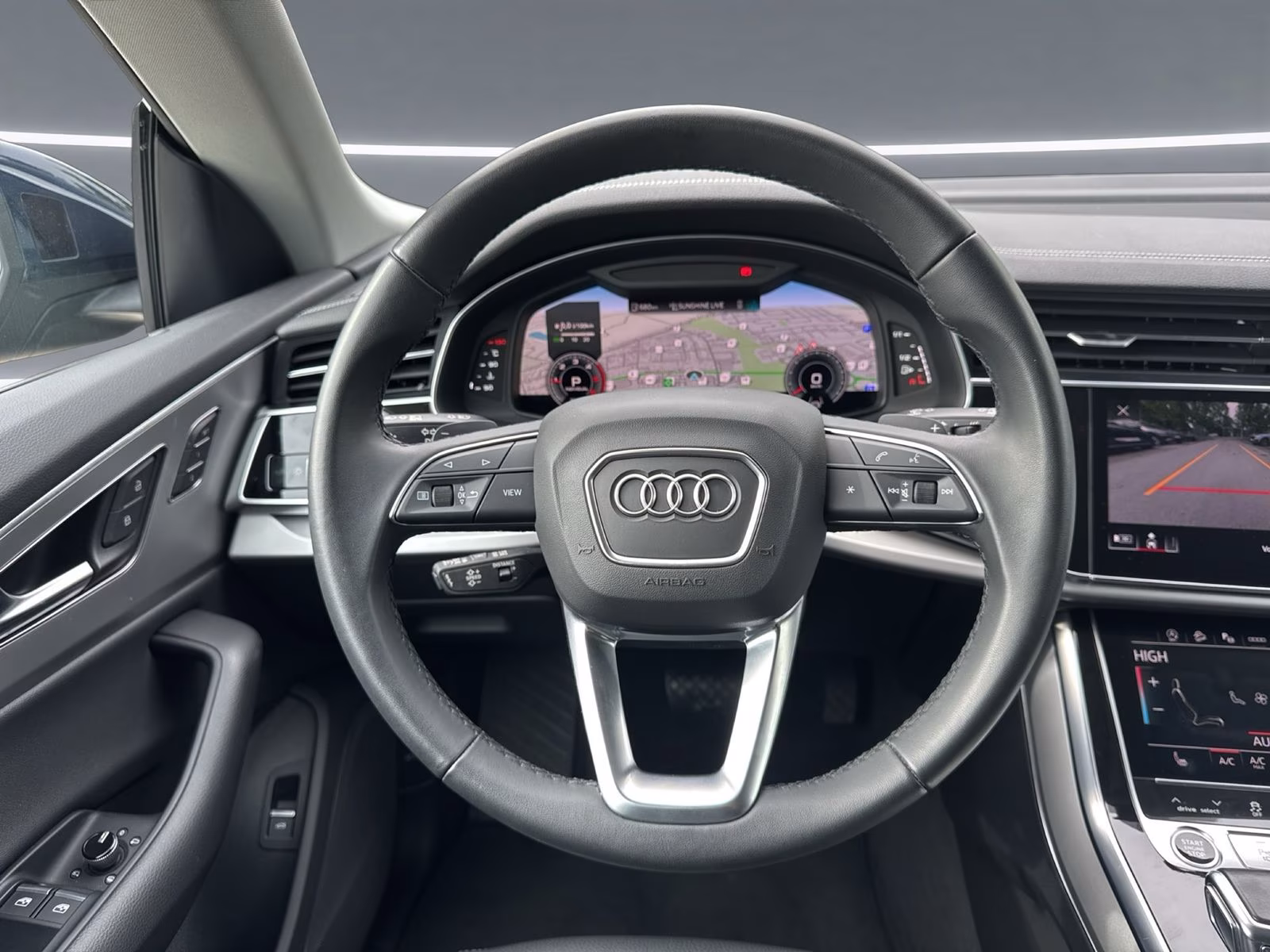 Audi Q8 50 TDI qu LED Luft AHK 360° HuD ACC PDC+ 20"