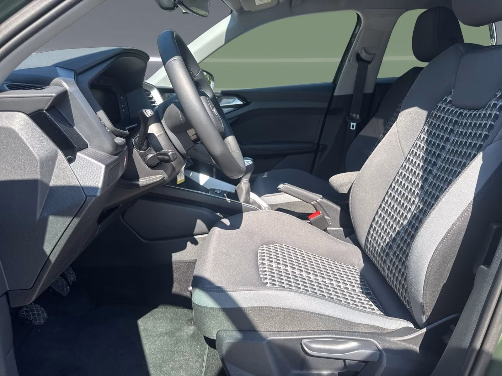 Sportback 30 TFSI advanced CARPLAY SHZ PDC