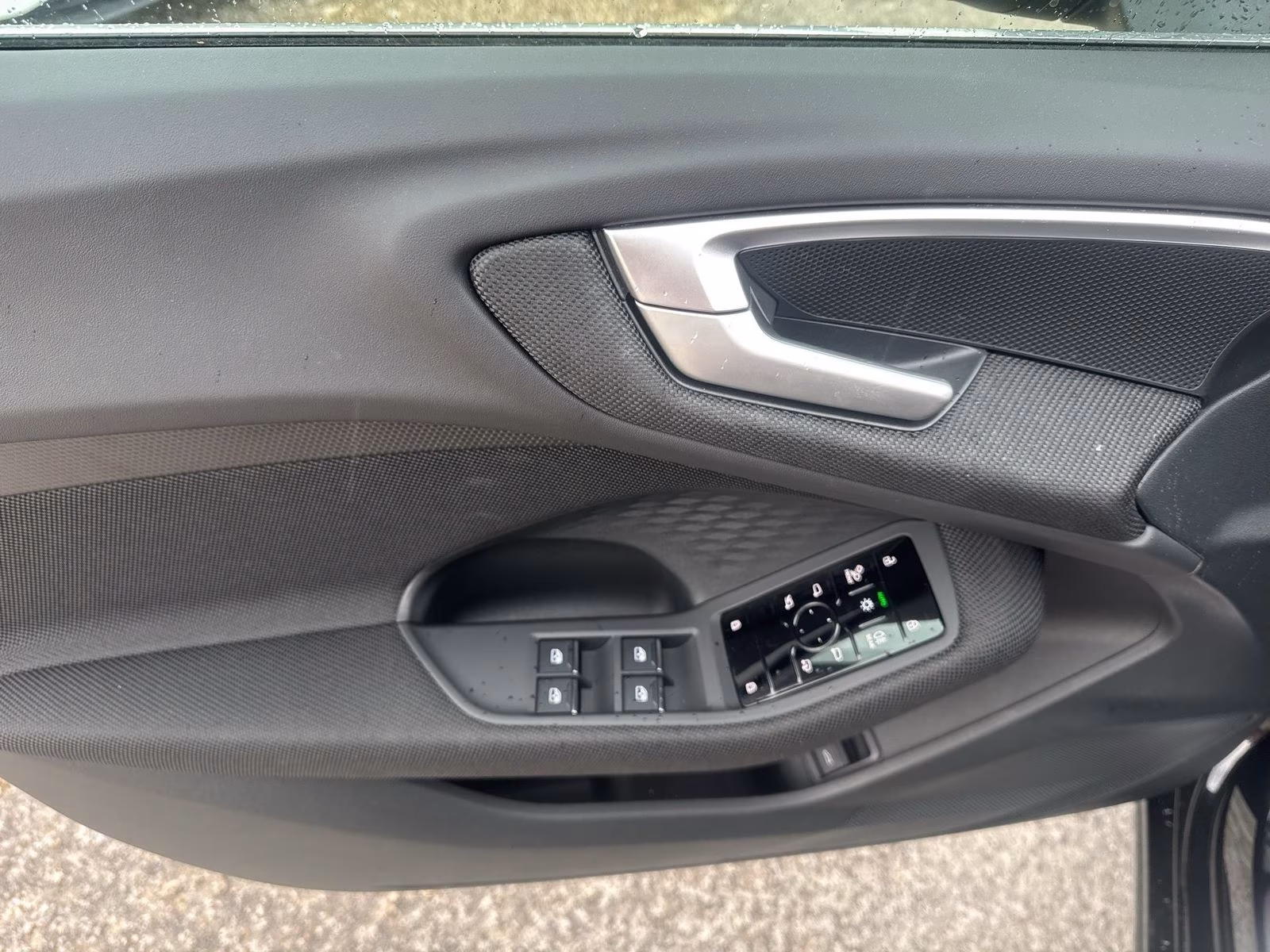Avant TDI qu Tech LED Kamera Virt ACC PDC 18"