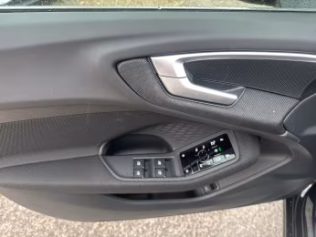 Avant TDI qu Tech LED Kamera Virt ACC PDC 18"