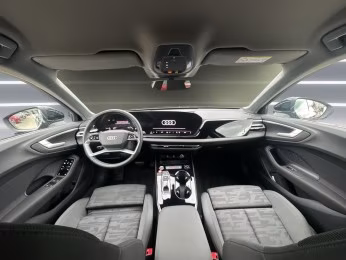 Avant TDI qu Tech LED Kamera Virt ACC PDC 18"