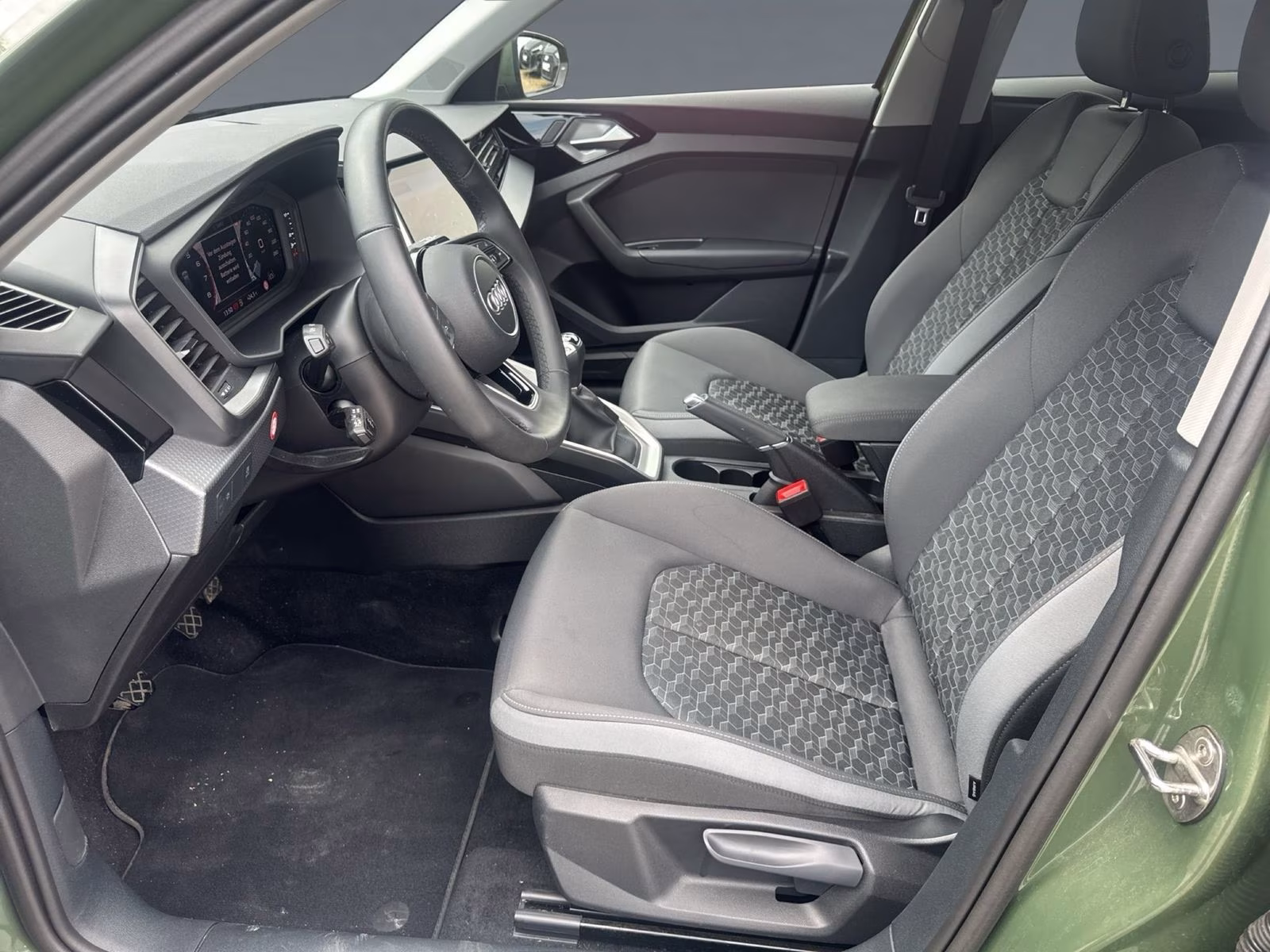 Audi A1 Sportback 25 TFSI advanced SHZ Navi+ Virt 17"