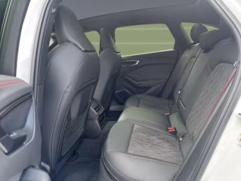 Avant e-hybrid qu S line Tech+ MATRIX Pano