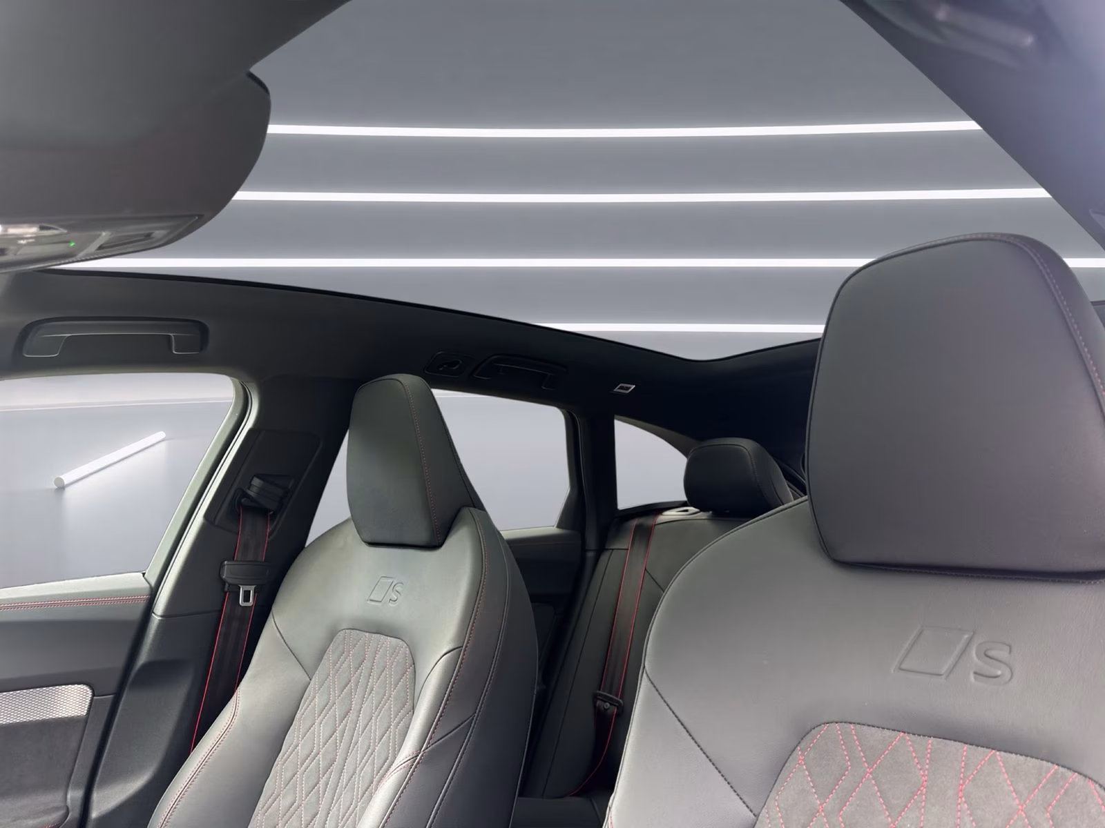 Avant e-hybrid qu S line Tech+ MATRIX Pano