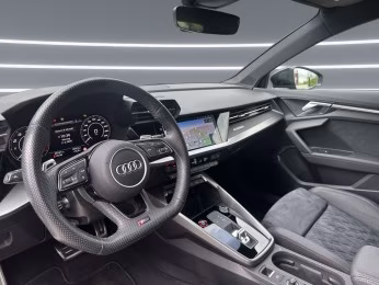 Limousine MATRIX B&amp;O RS-AGA Navi+ PDC 19"