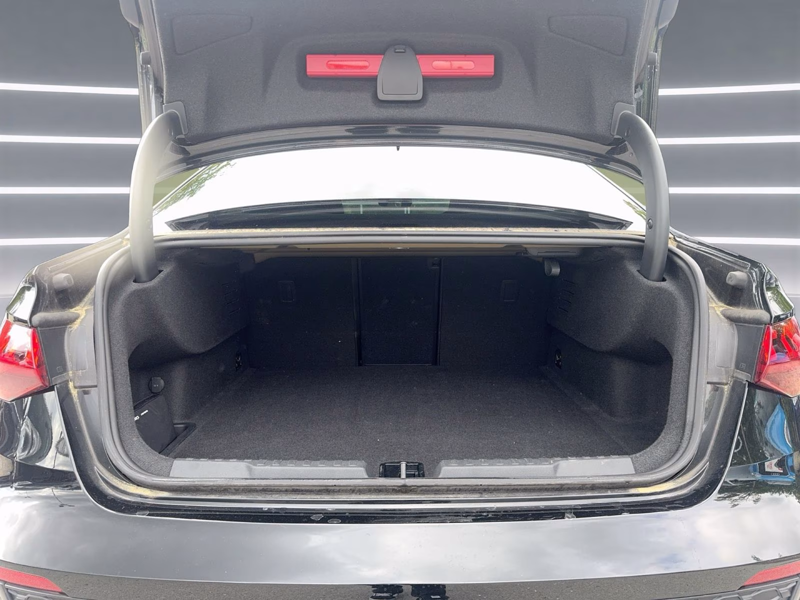 Limousine MATRIX B&amp;O RS-AGA Navi+ PDC 19"