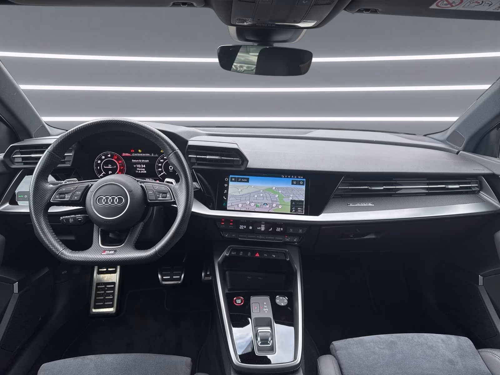 Limousine MATRIX B&amp;O RS-AGA Navi+ PDC 19"
